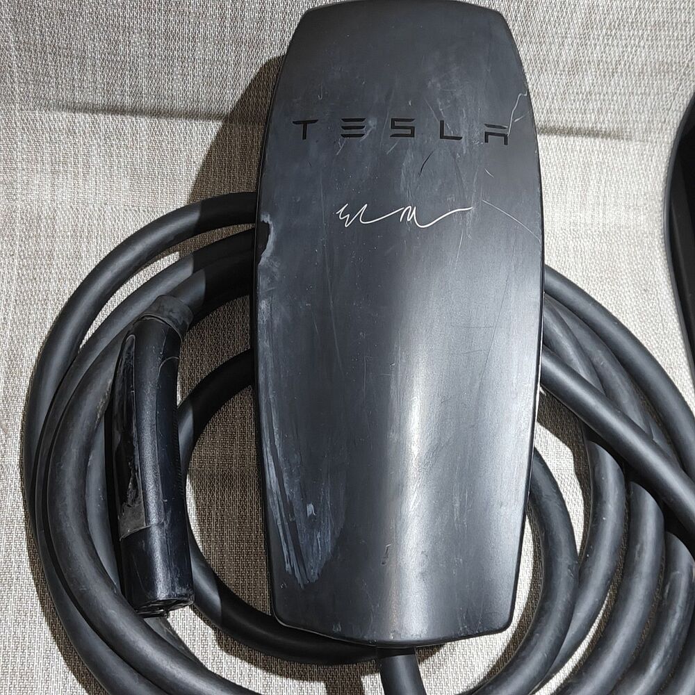 Tesla Wall Connector Gen2 80A High Power Charger Elon Musk Signature 24ft Cable
